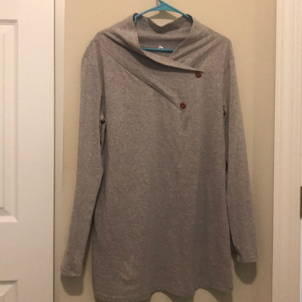 NEW but no tags grey/Brown Tunic top
